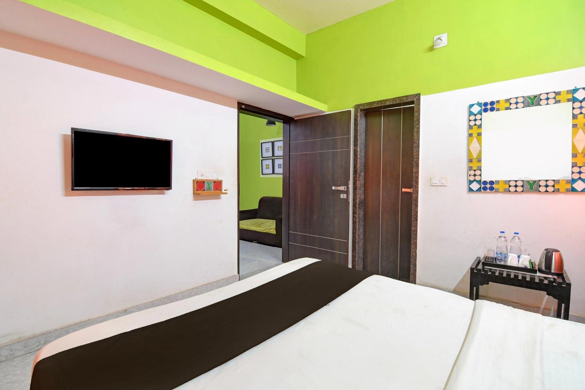 Hotel O Home Modern Stay Near Iter Khandagiri Exterior photo